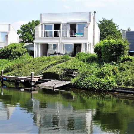 Vakantiewoning direct aan het Veerse Meer Kortgene Buitenkant foto