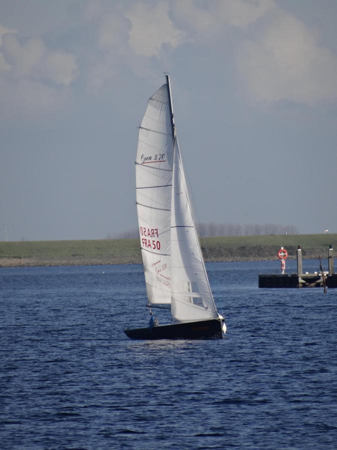 Vakantiewoning direct aan het Veerse Meer Kortgene Buitenkant foto